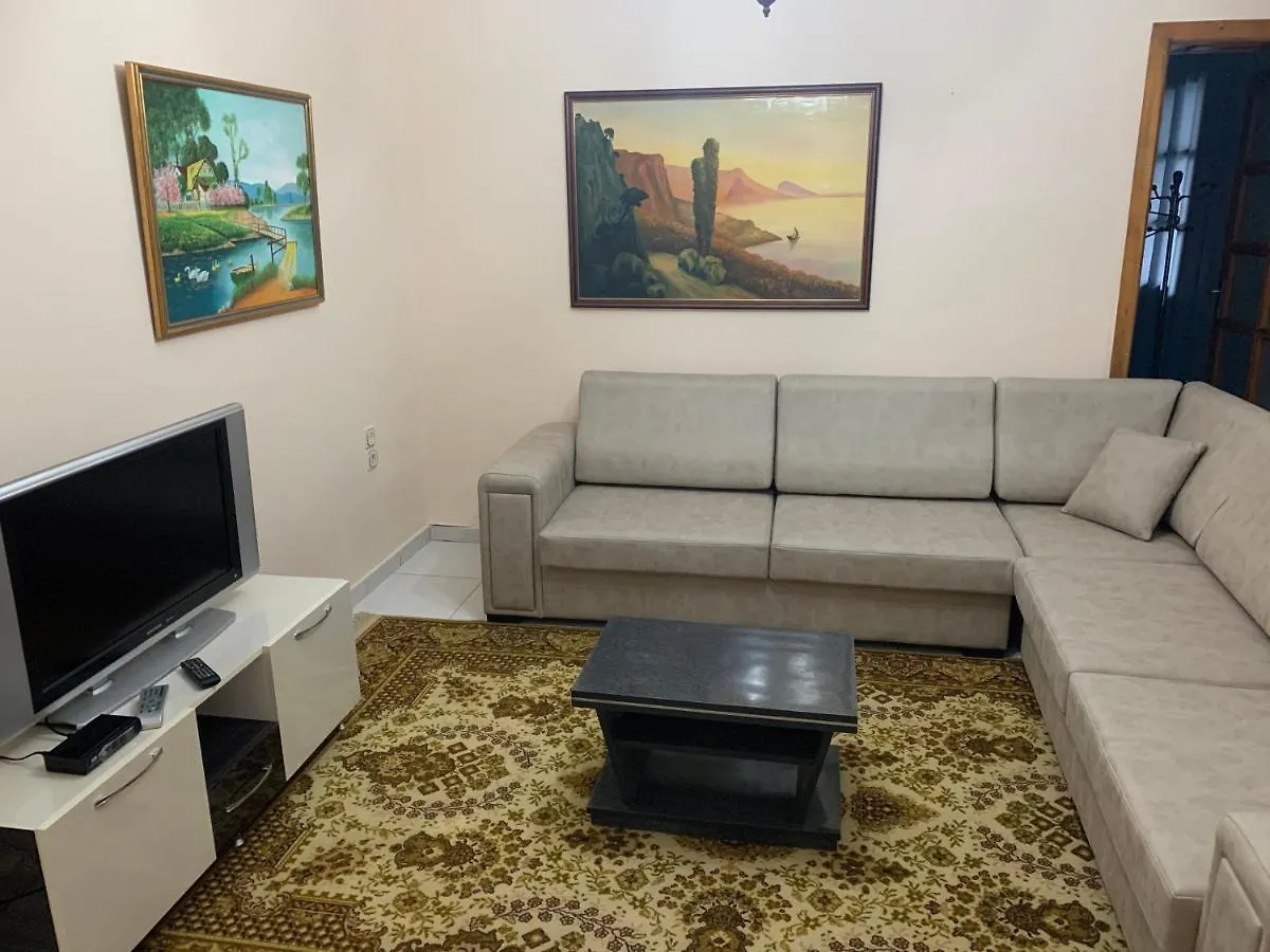 Ferienhaus Villa Shtepi Me Qera Fier